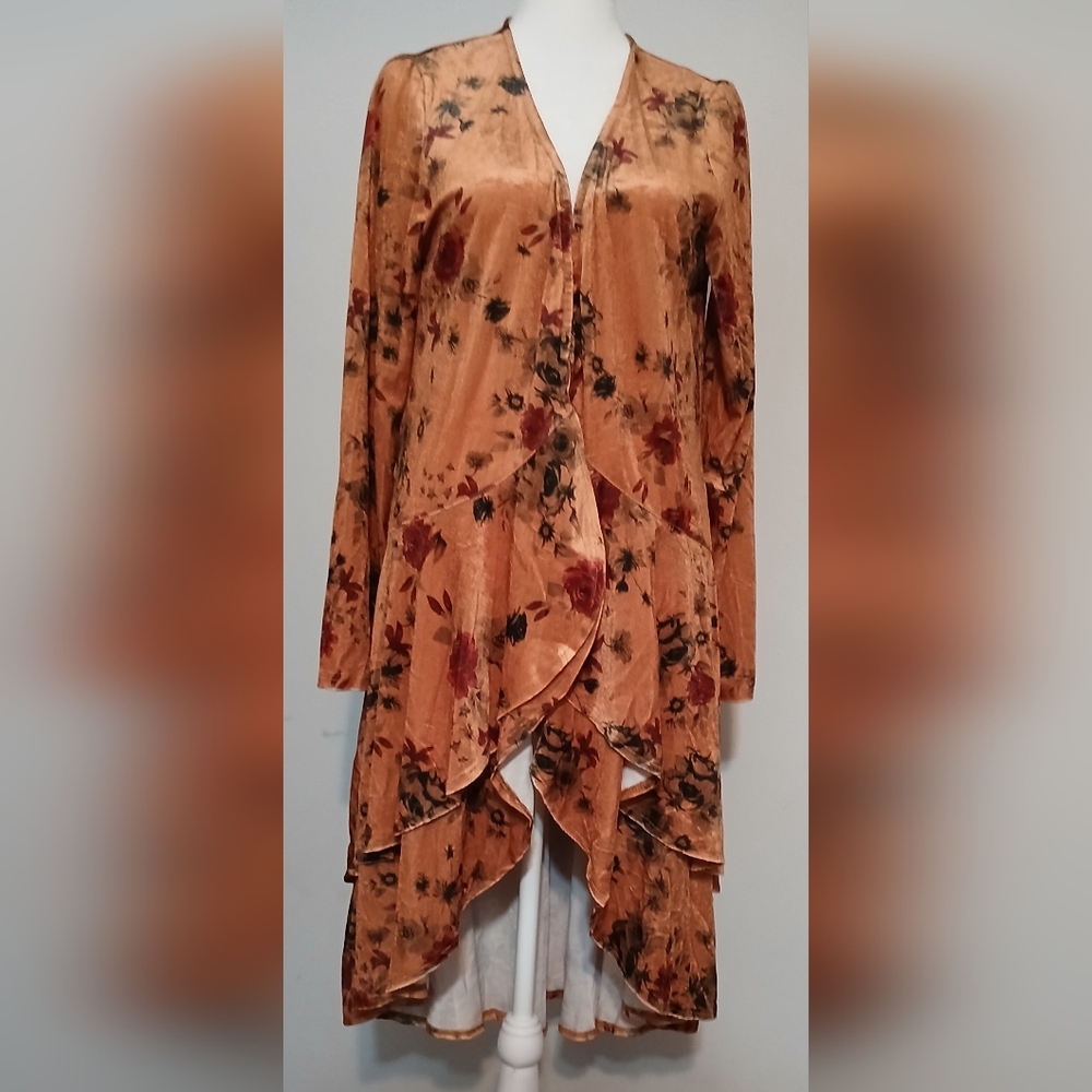 Ursime Floral Velvet Women Long Cardigan